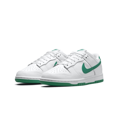 Nike Dunk (Low) ‘White Green Noise’